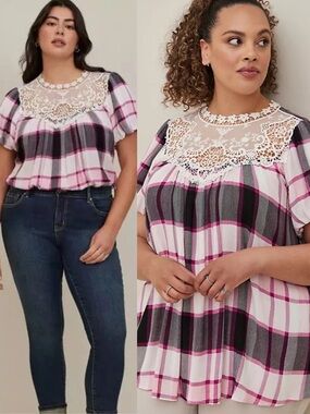 Torrid Crinkle Gauze Crochet Trim Detail Top Purple Plaid Boho Style Festival